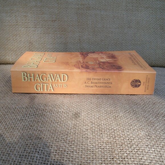 Bhagavad Gita As It Is Paperback 2nd Edition - Picture 5 of 15